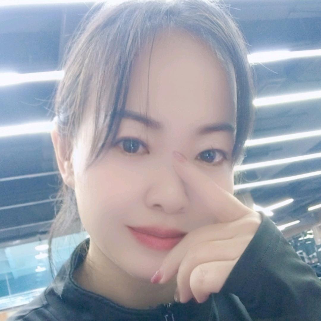 界首倩倩