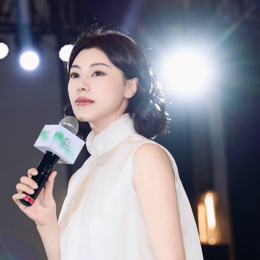 不染文化视频运营Andy