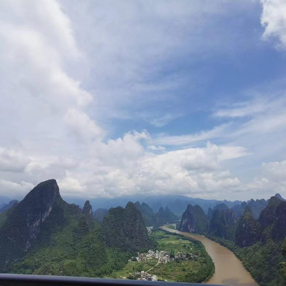 福佳佳@
