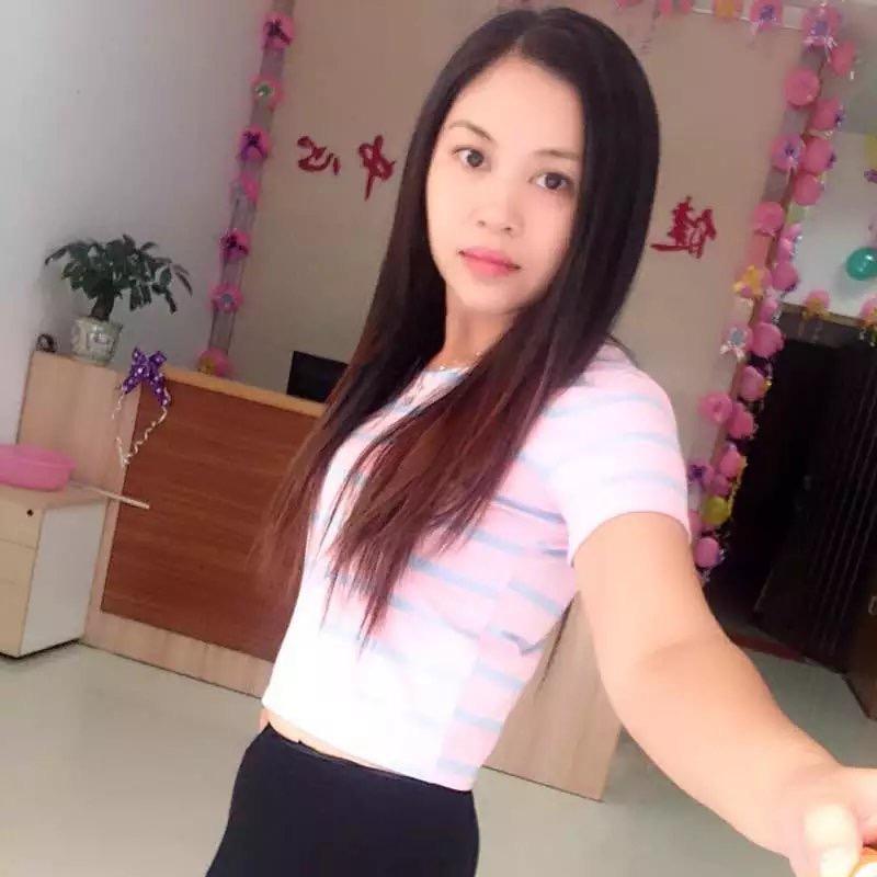 彩彩