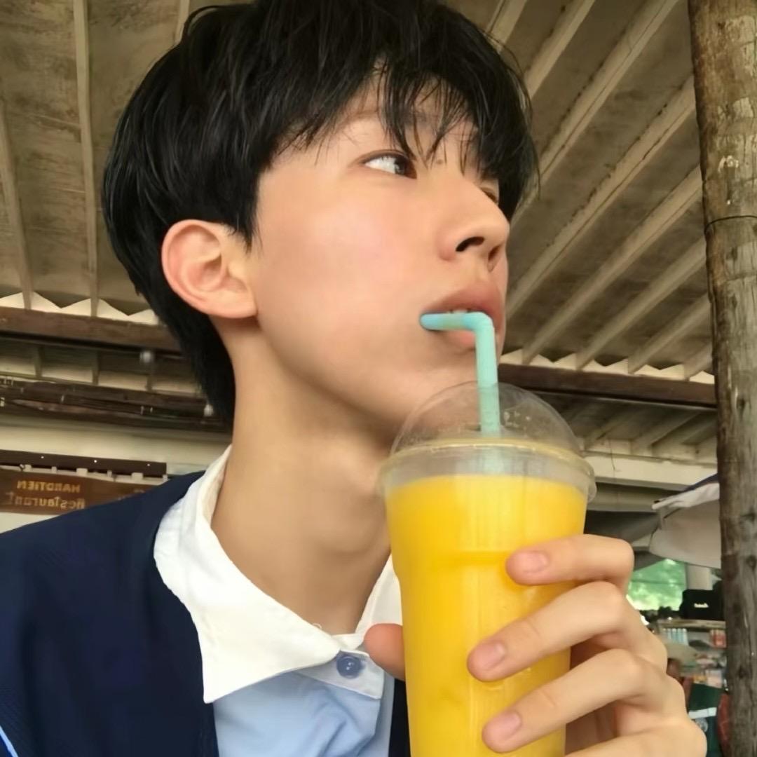 你的心里下着雨