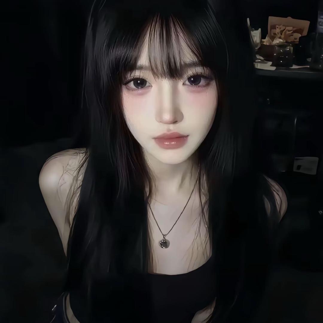 别捏我小脸ˡᵃ