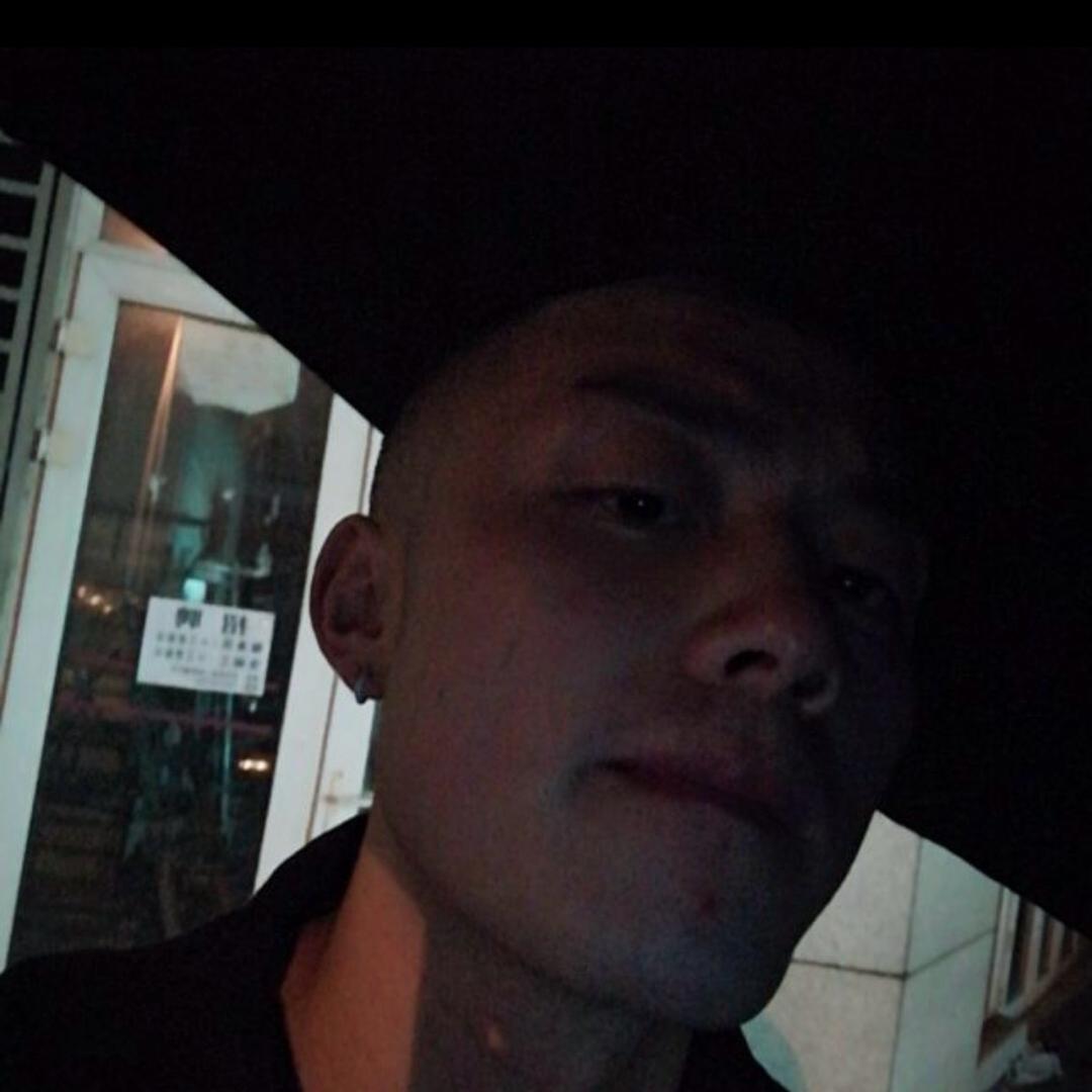 向阳而生🌻李牛鱼👣