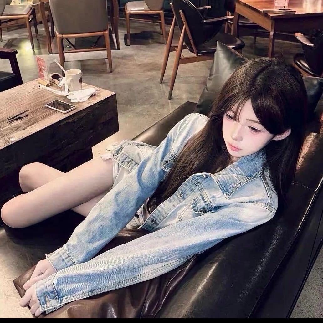 7iu^