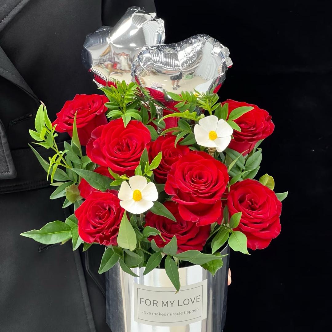 有钱花·鲜花店