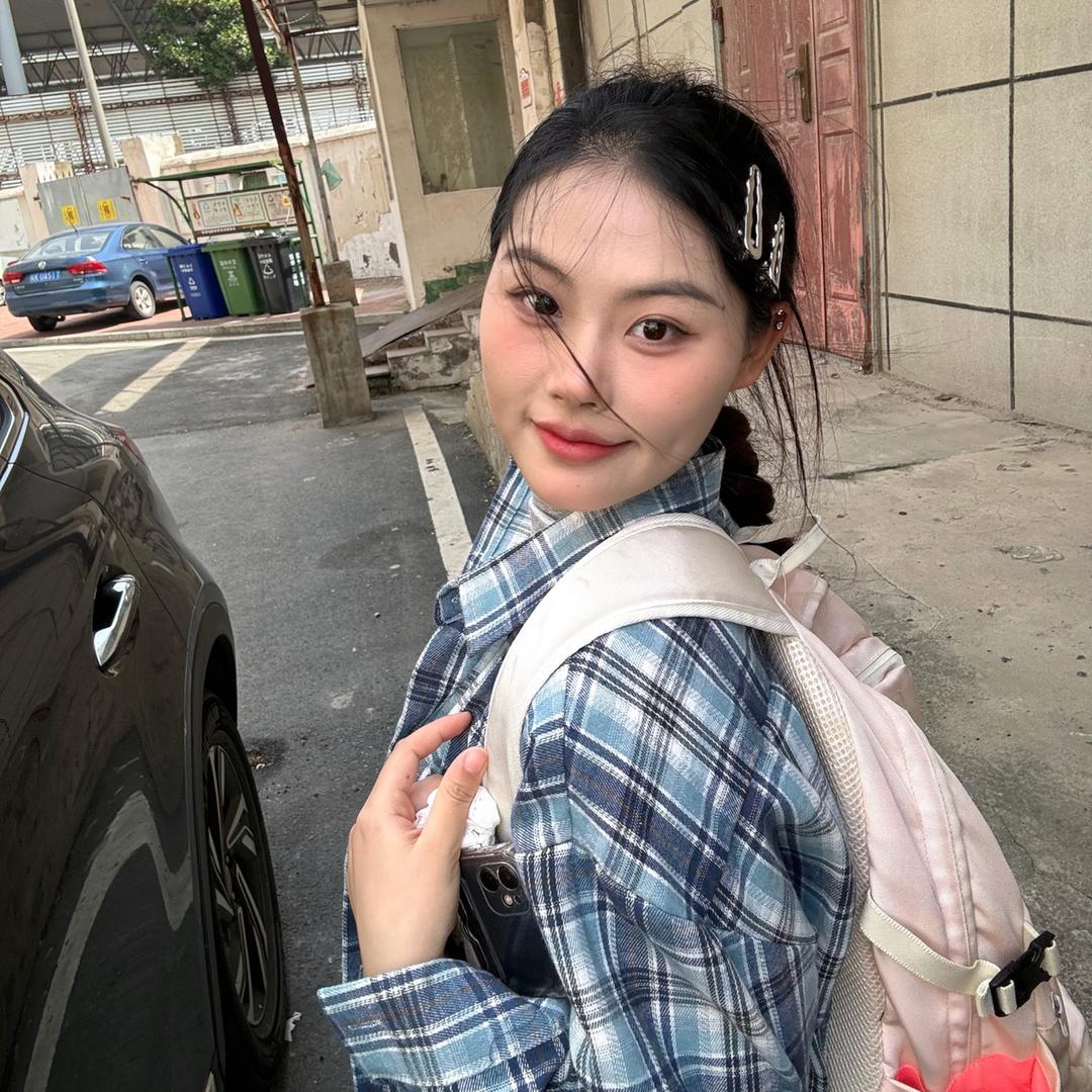 W姓美女2.3