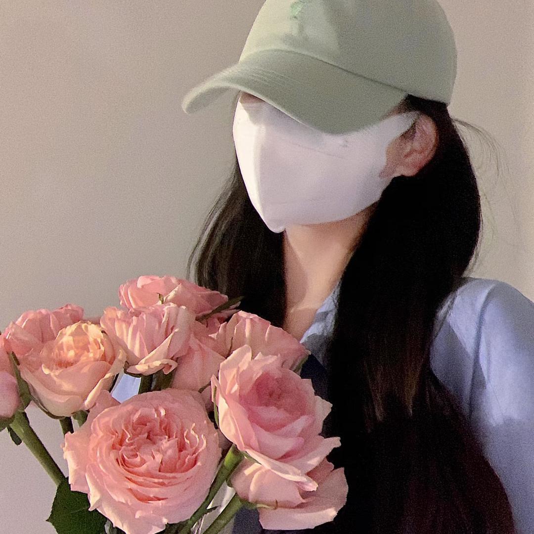 一 一