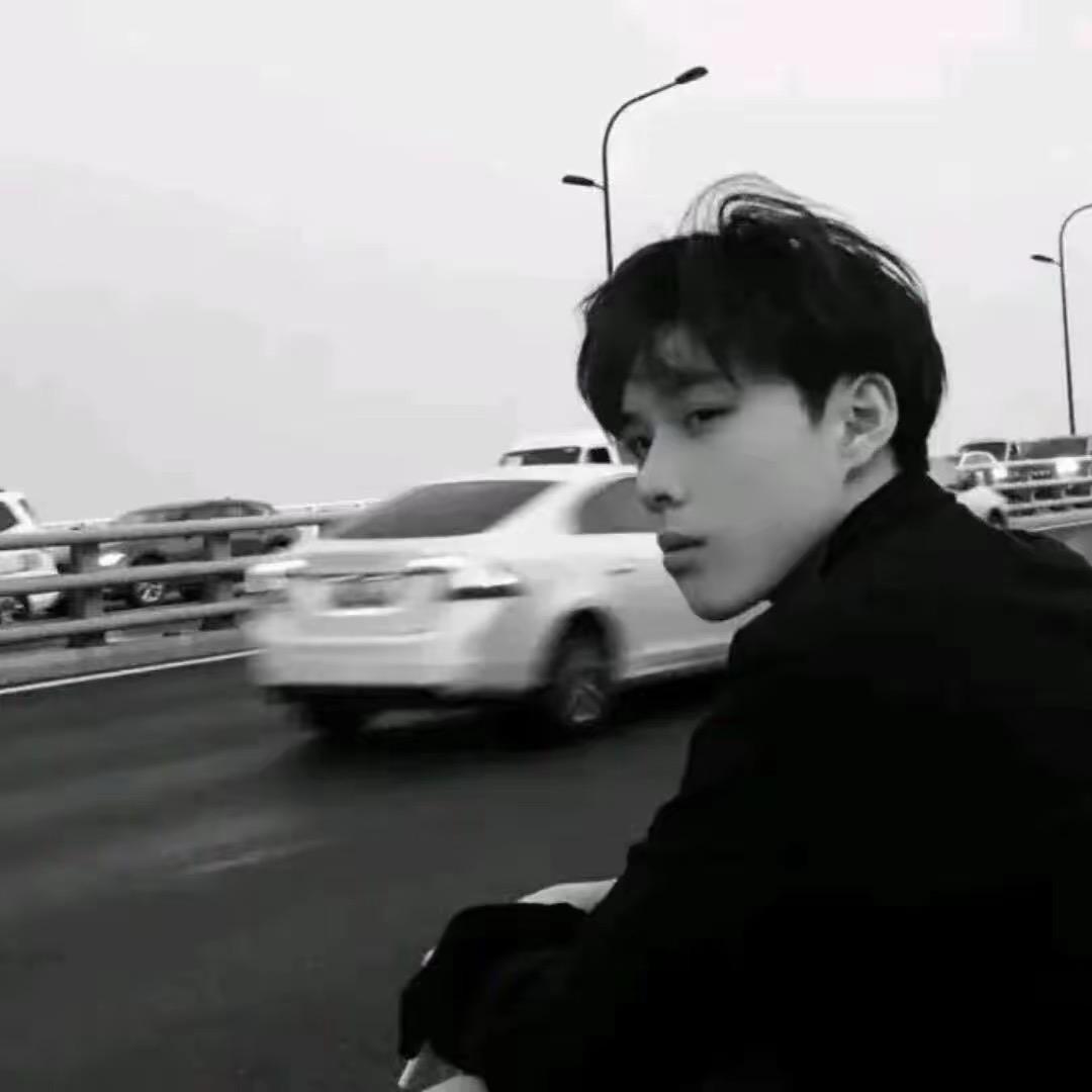 在逃小林