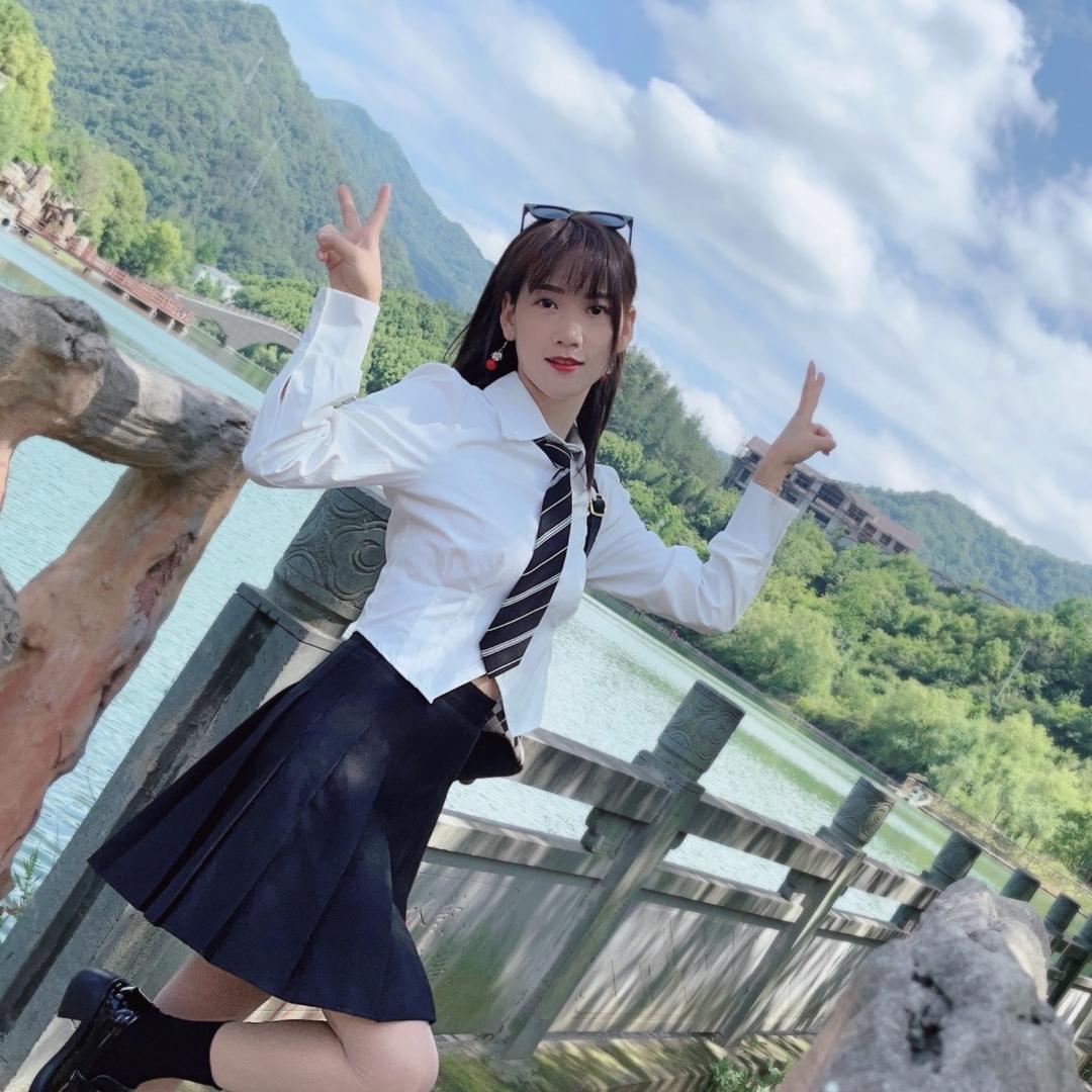 ღ🍒车李子꧔ꦿ💋⁵²º᭄
