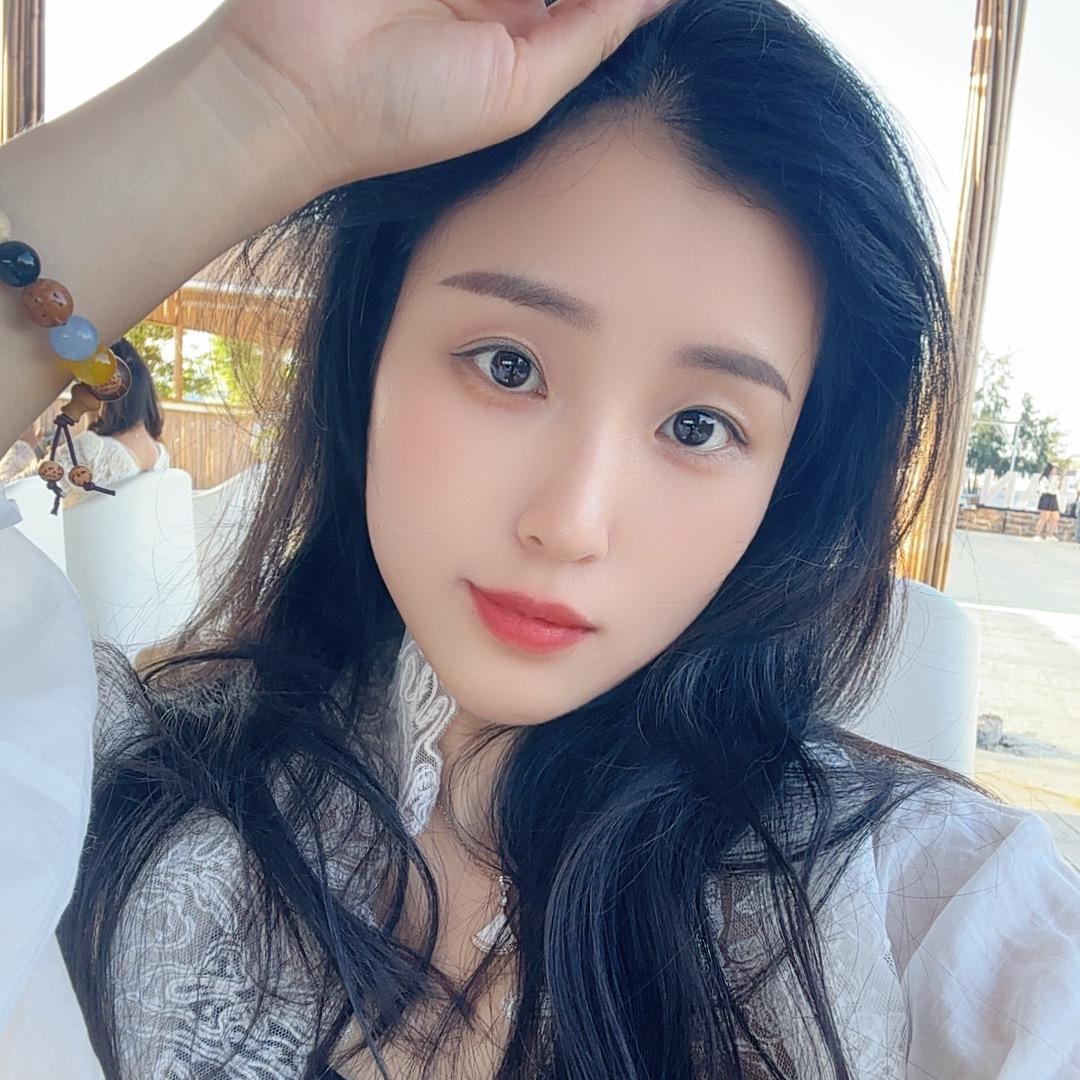 胖妞不胖