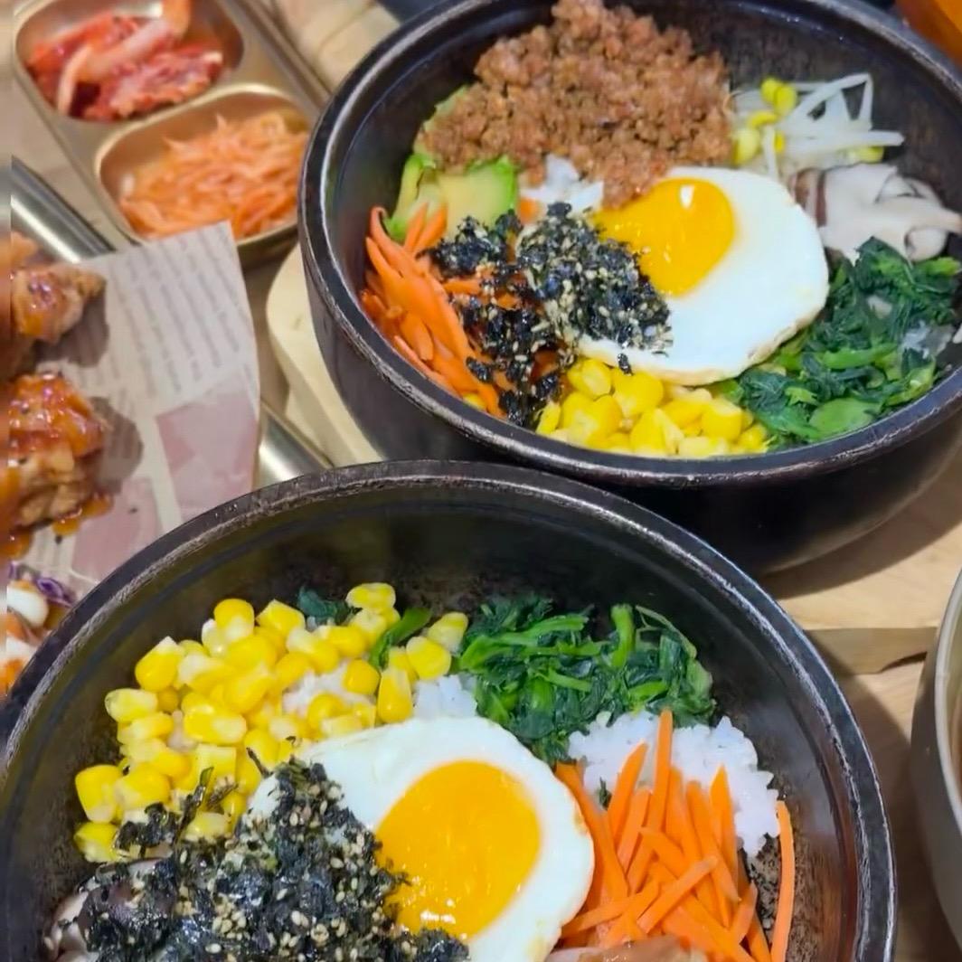 食趣石代石锅饭上党店