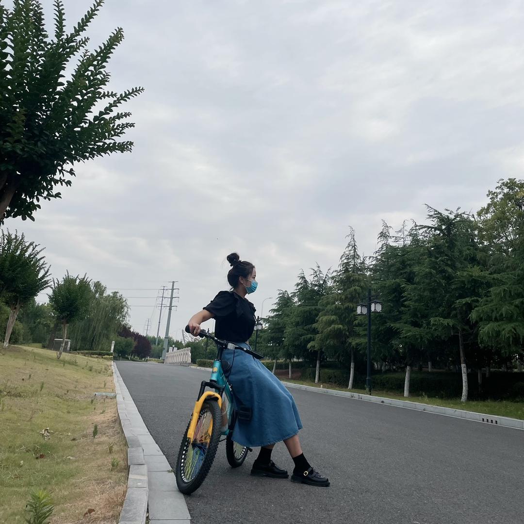 一只小祝。