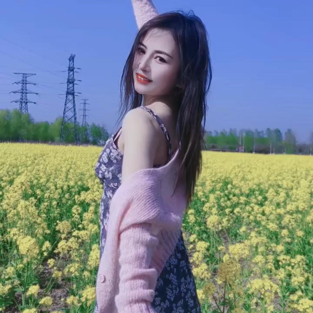 一 一