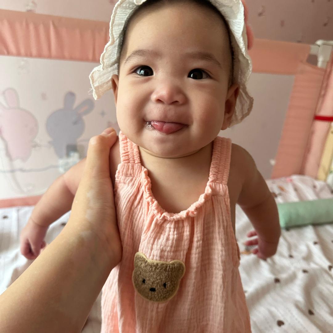 家有萌娃(关注宁波小洛熙)