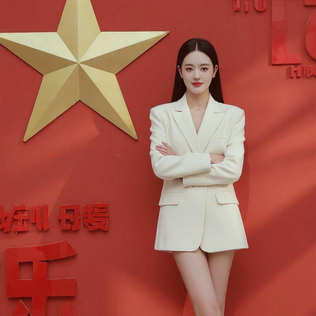 静静的凡宝