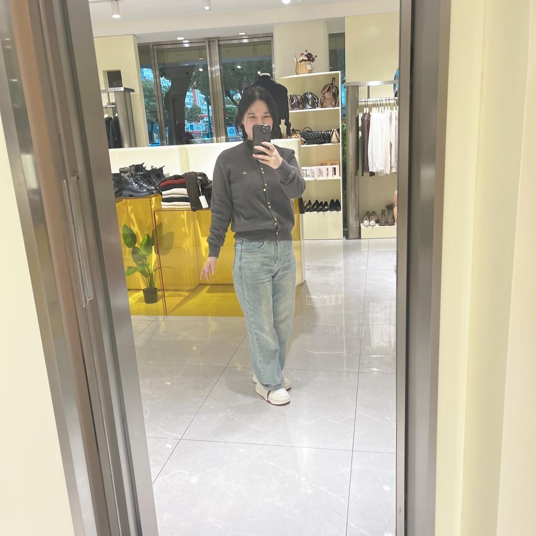 用户1319851305955