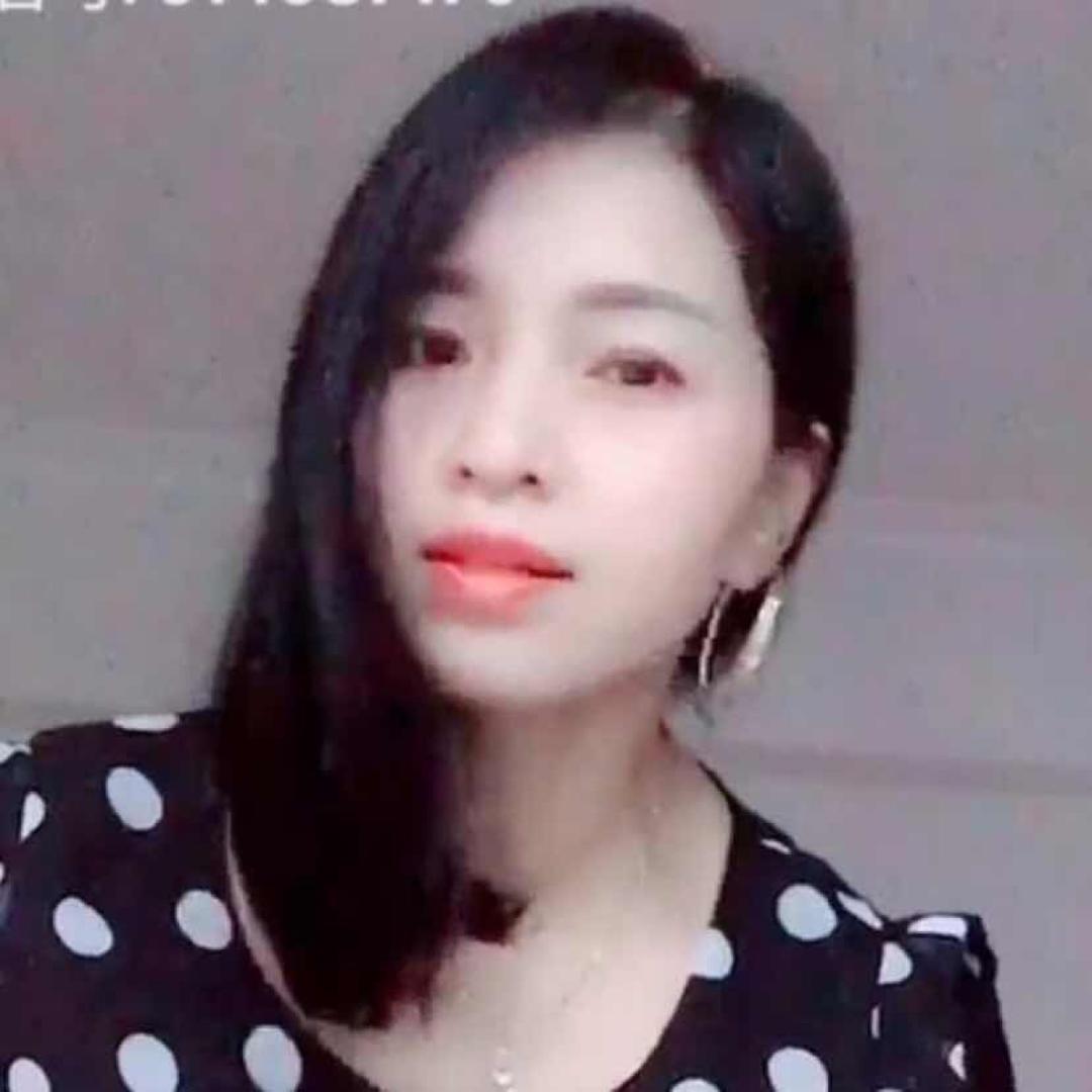 77🐍飘雪