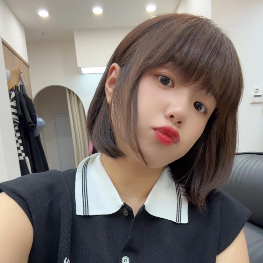 闺密服装集合店