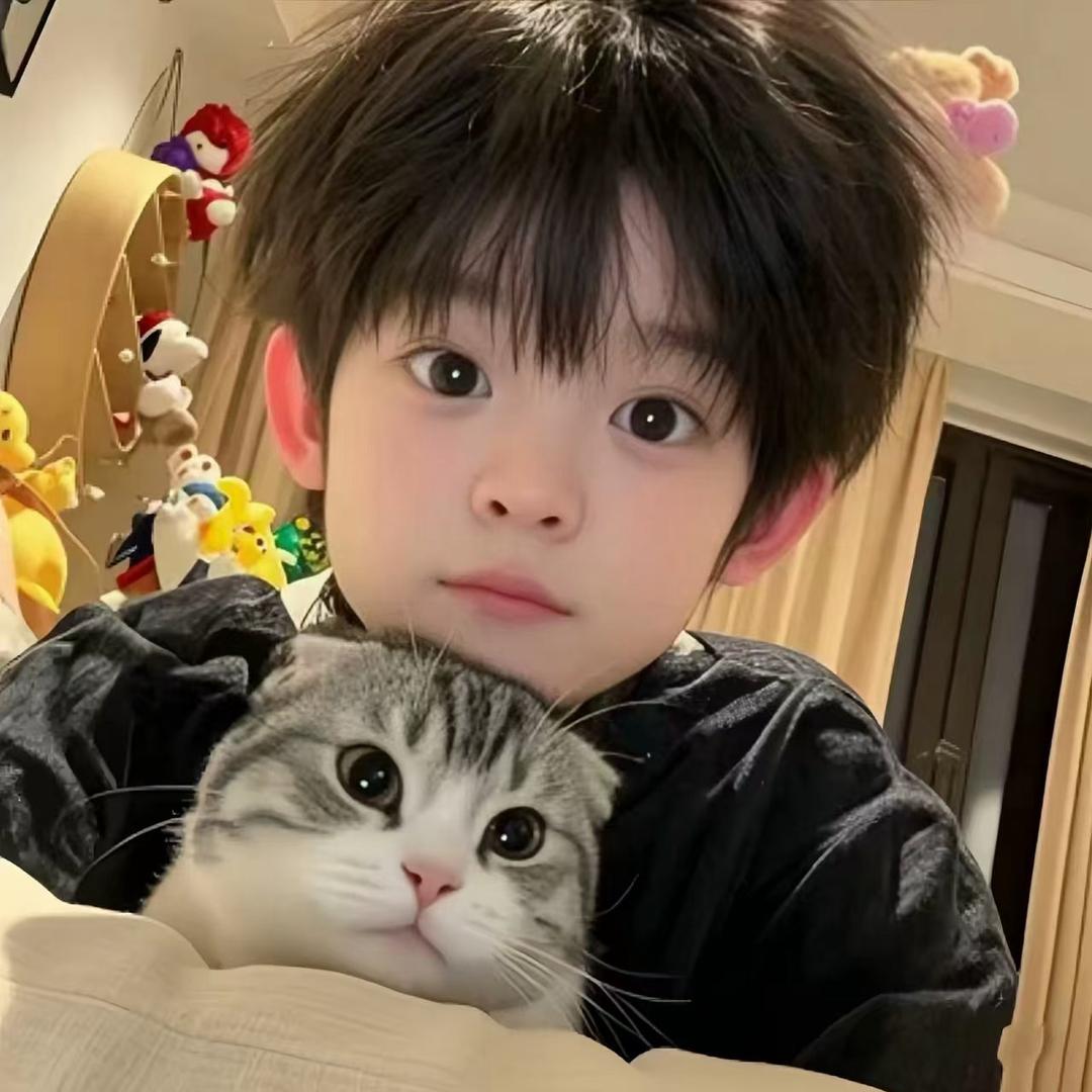 ฅʕ•̫͡•ʔฅ ᑋᵉᑊᑊᵒ小熊