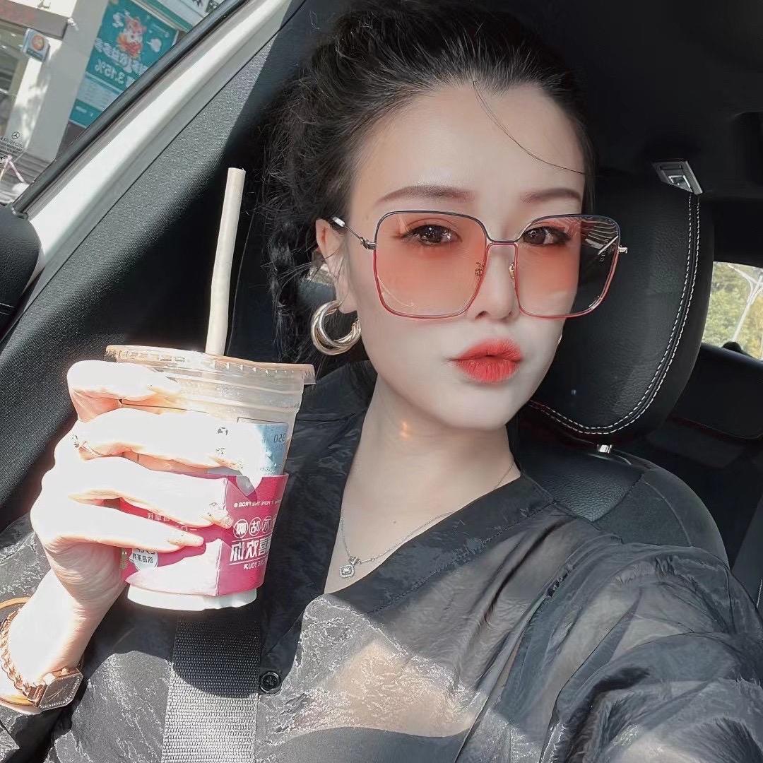 美娜🌼