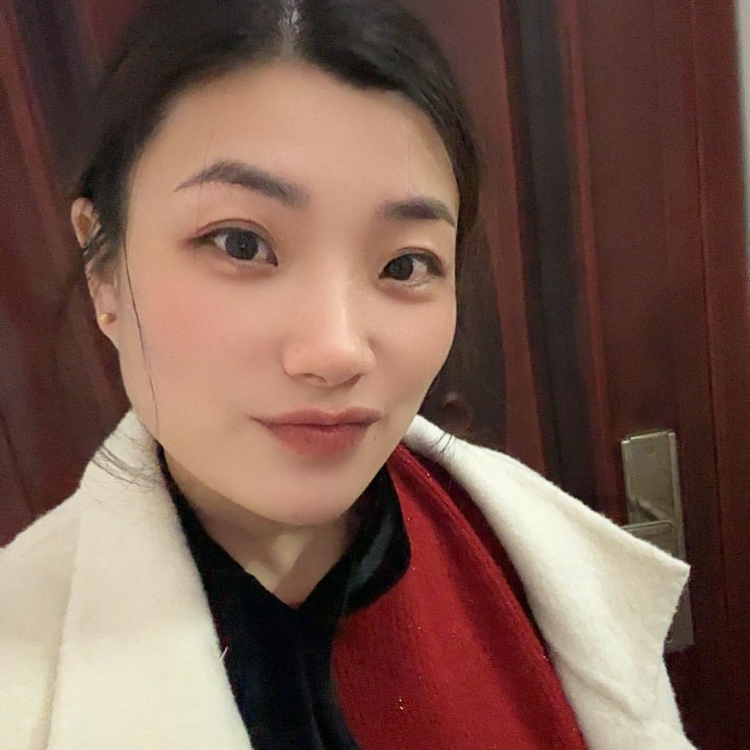 爱笑的莎莎