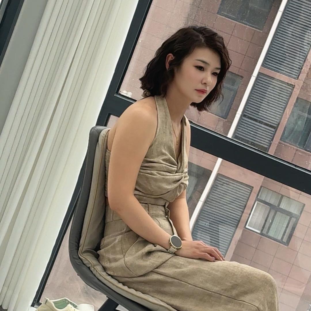 上蔡美发日韩造型