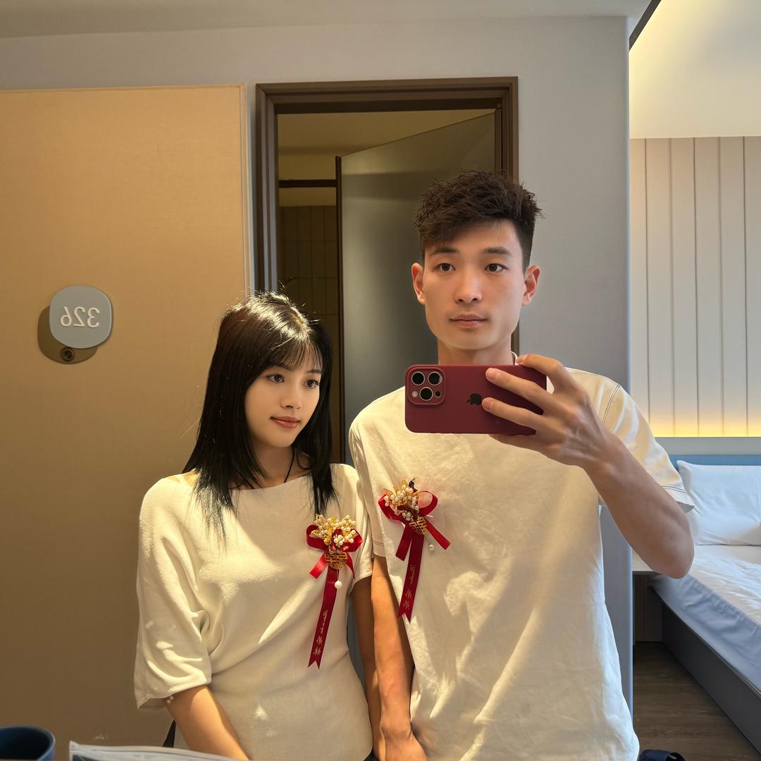 凡，，，
