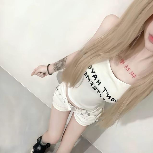 失呓꒦ິ^꒦ິ