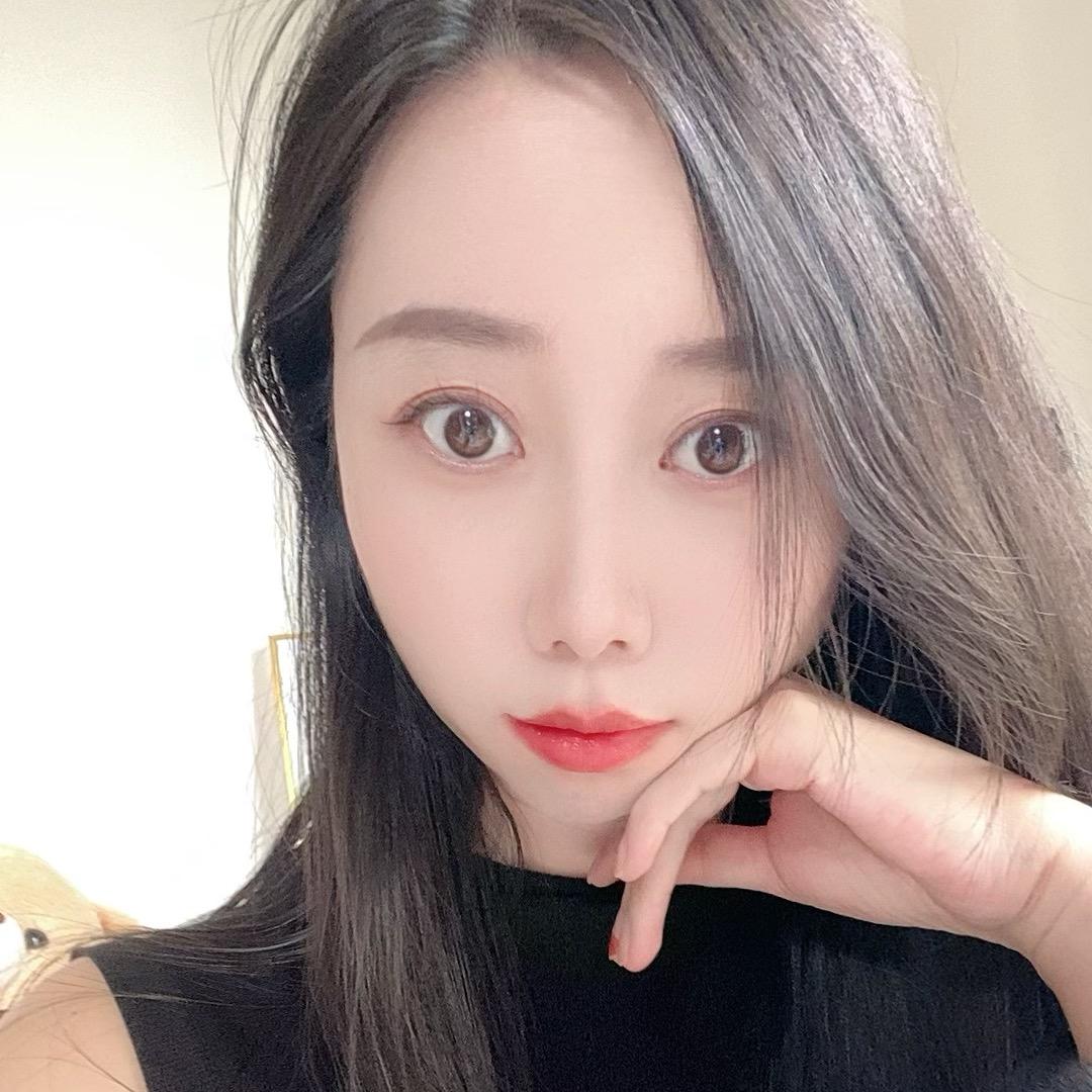 我是九月