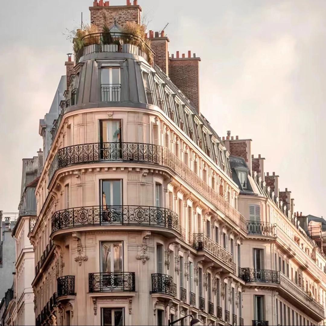 图莉汽车创意屋