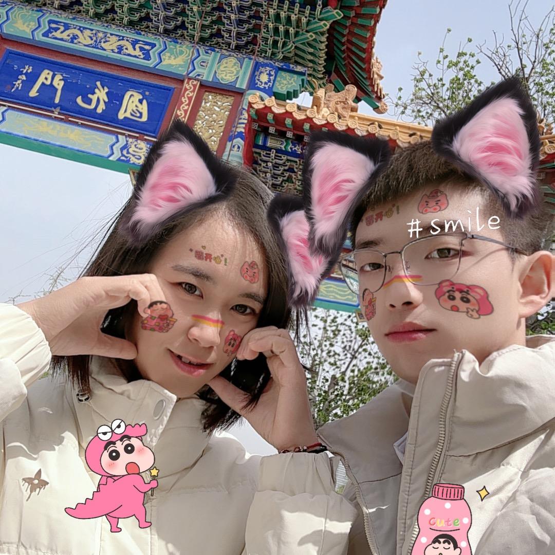爱笑的萍萍