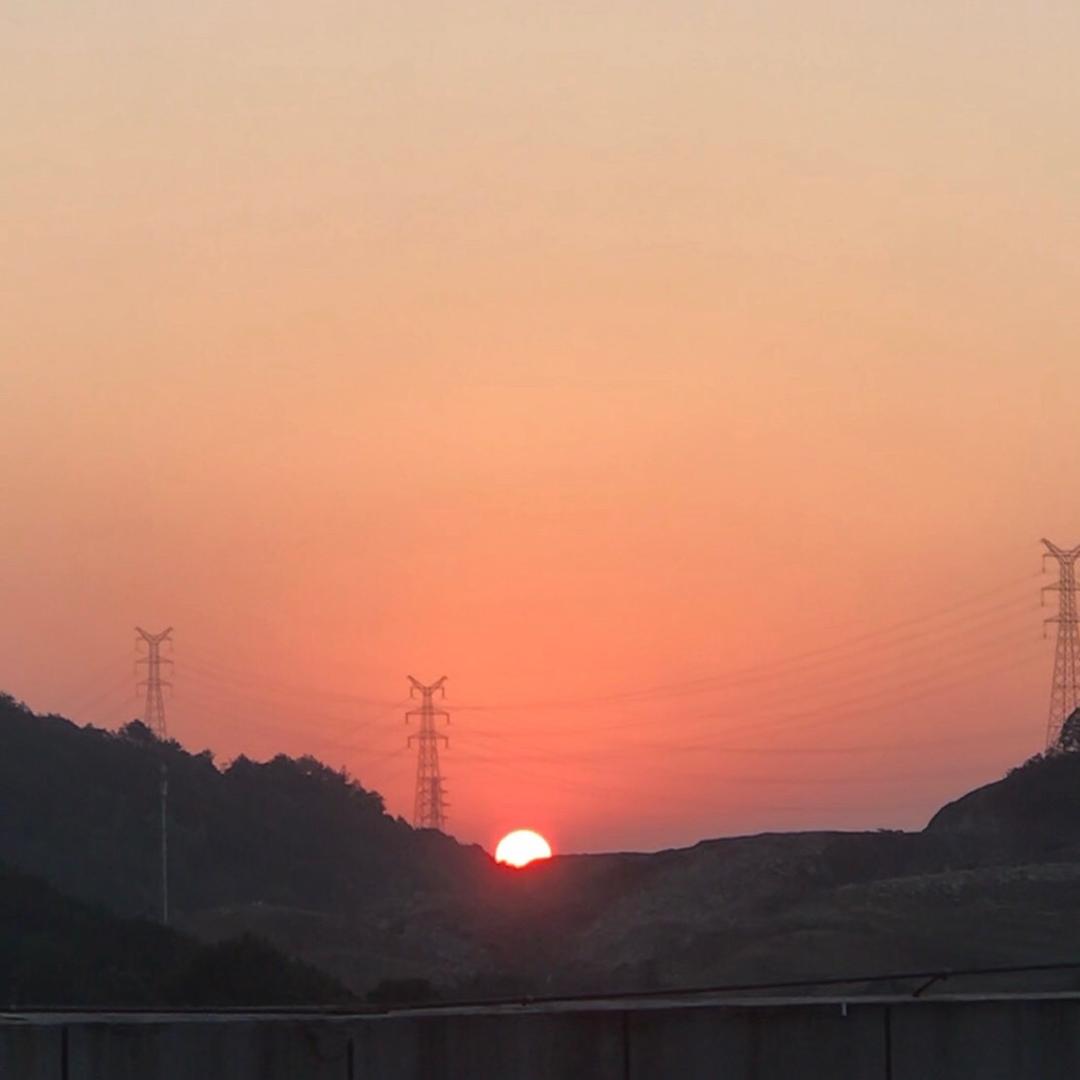 兰莜蝶服装内衣专卖店