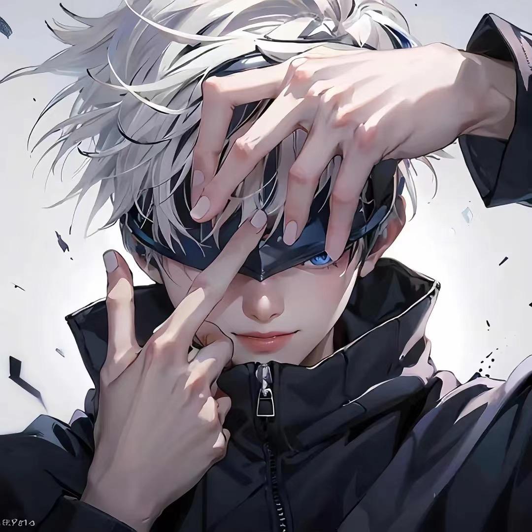 八月。