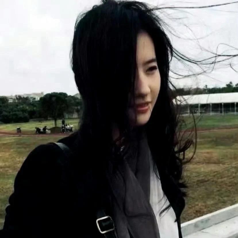 Evan🧚‍♀️