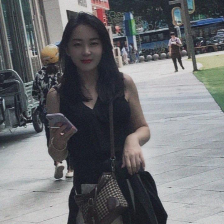 玥靓姐姐（连赞拉黑）