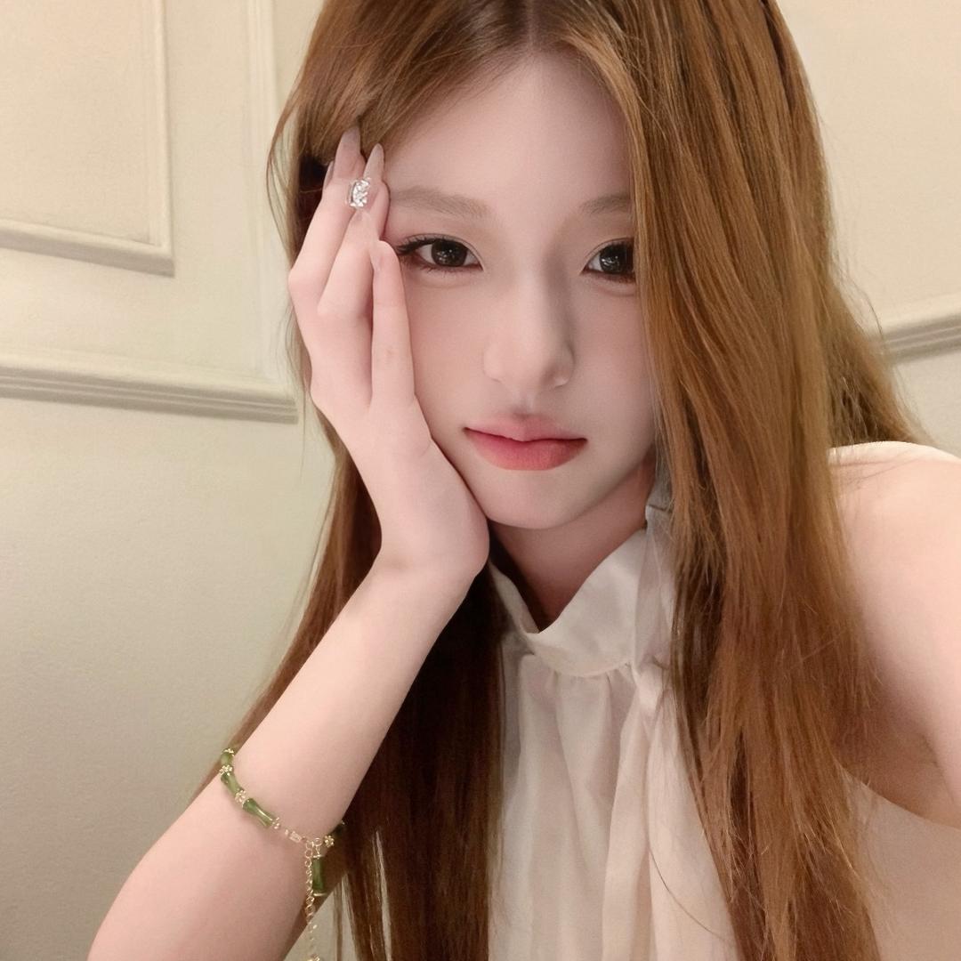 𝐘𝐢𝙭𝙭-𝑭𝒊𝐧𝑪.