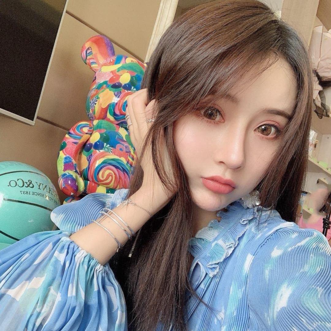 杨依姗（爆款返场）