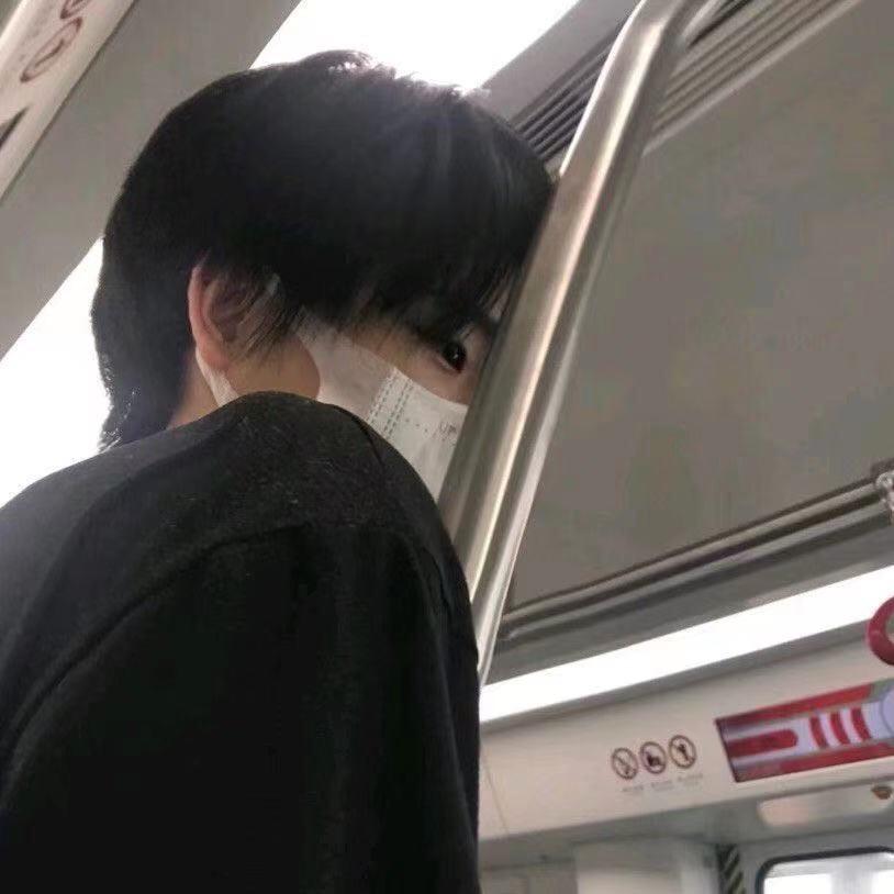 梦里梦到醒不来的梦