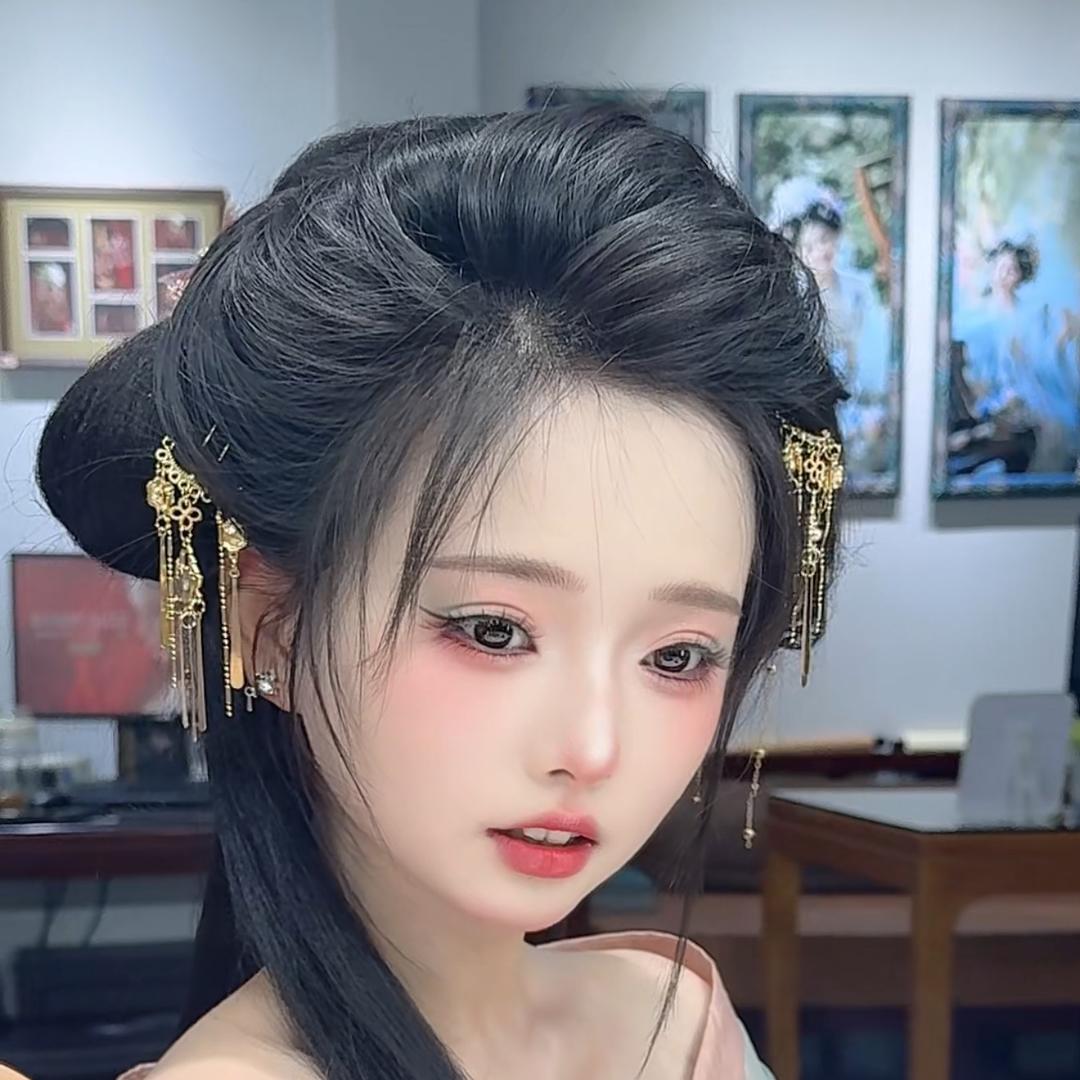 襄阳婳纱汉服体验馆～苏苏