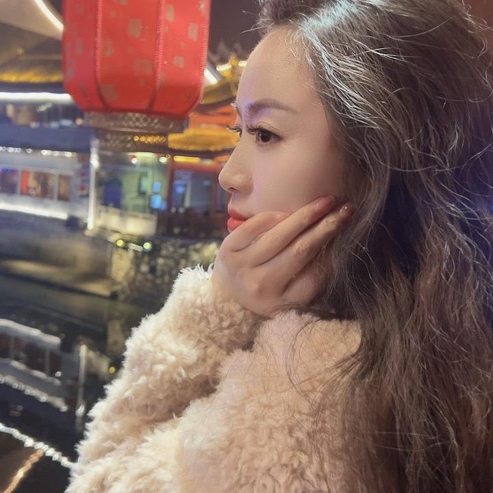 友阿CC春女装