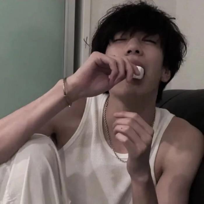 困困的小羊想睡觉💤