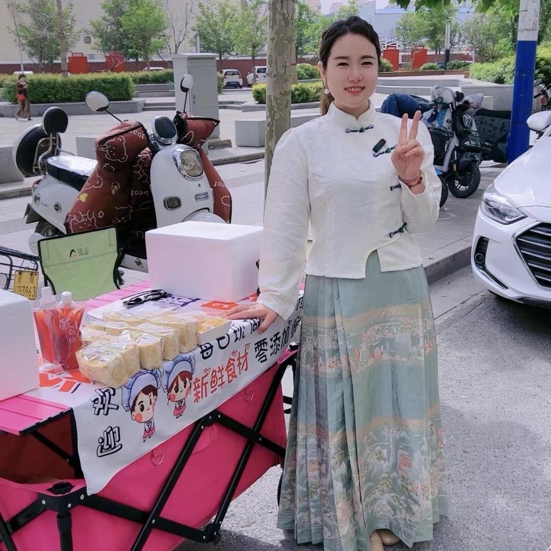 云厨娘（摆摊第二年）