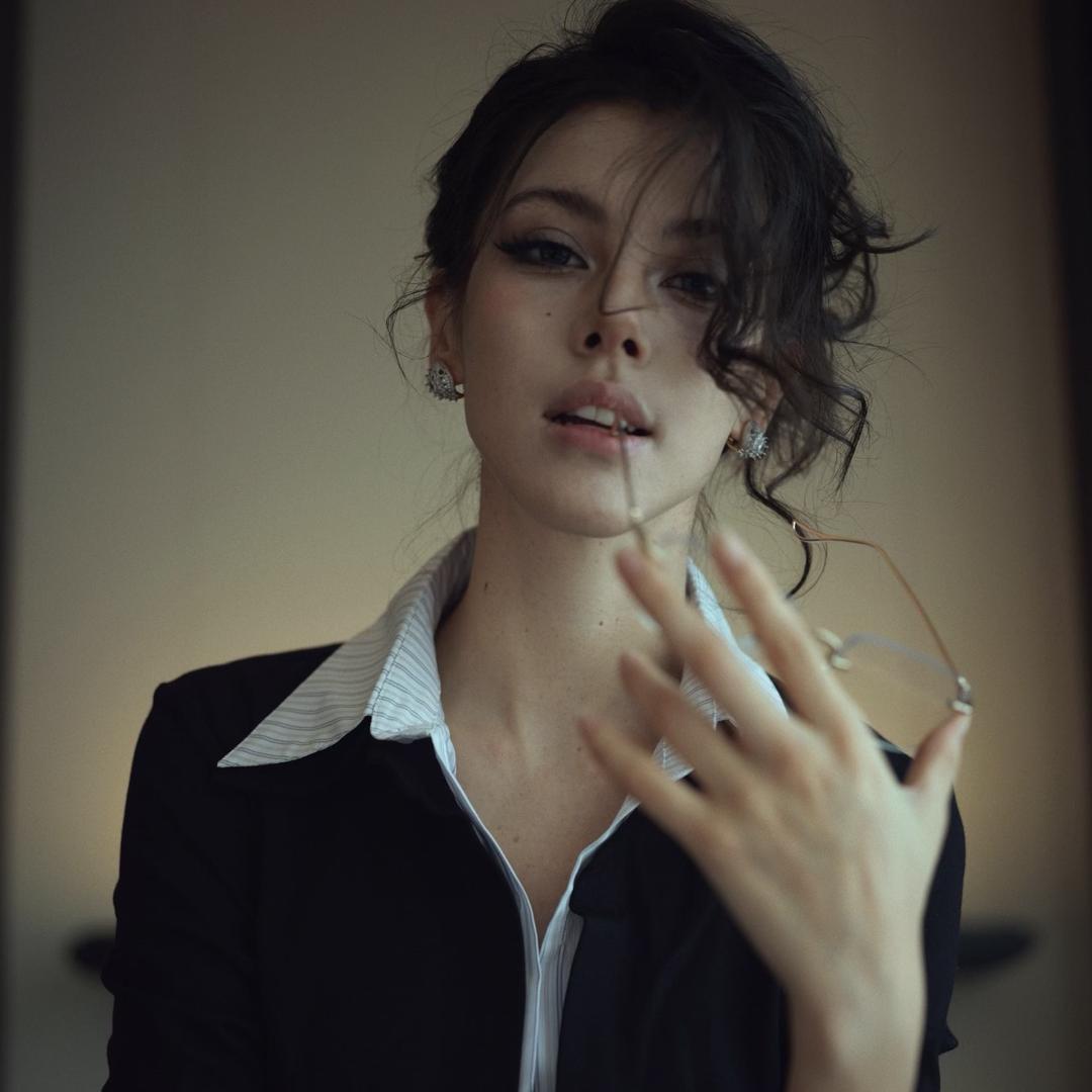 吃药都拿咖啡送