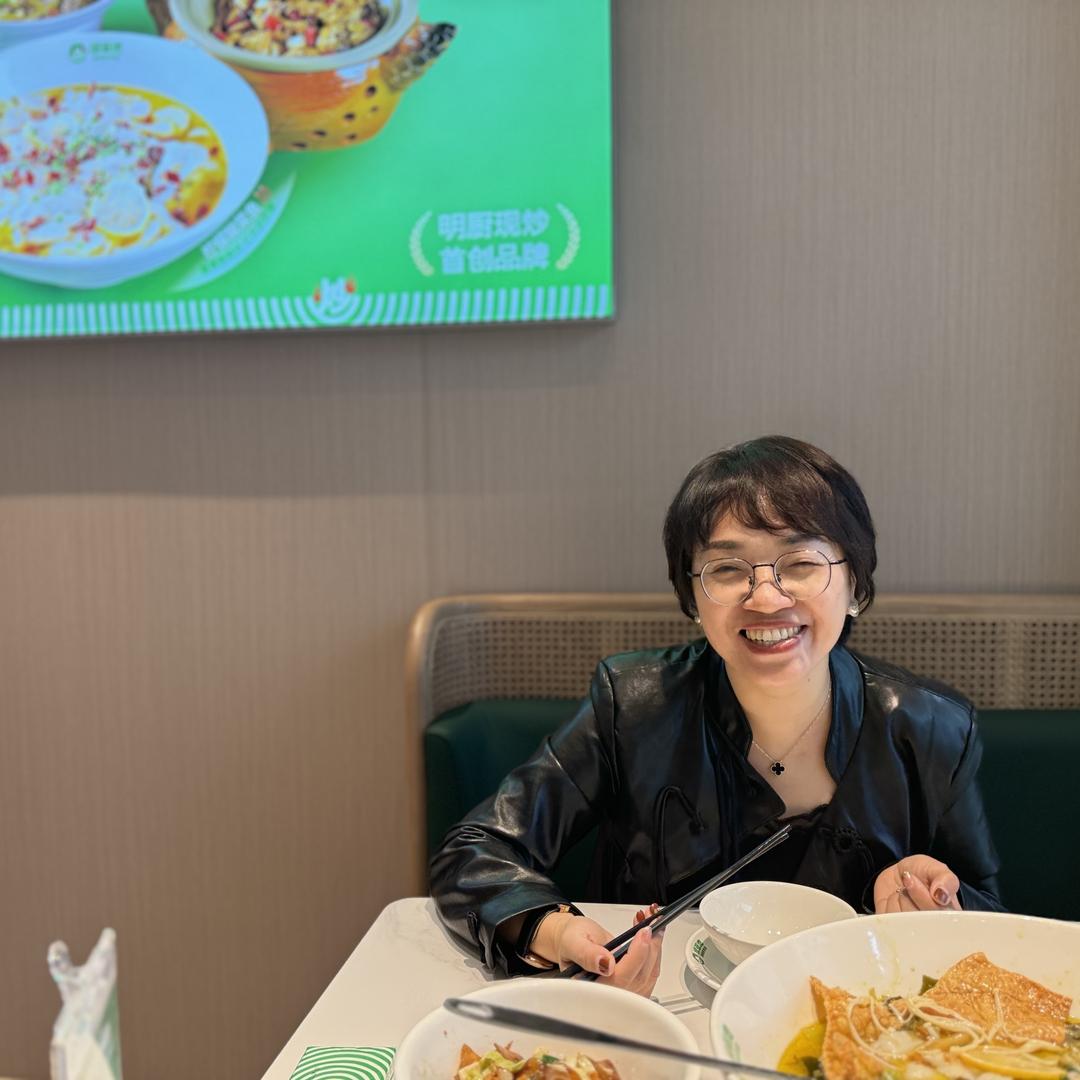 黛伊凡生活馆服饰店