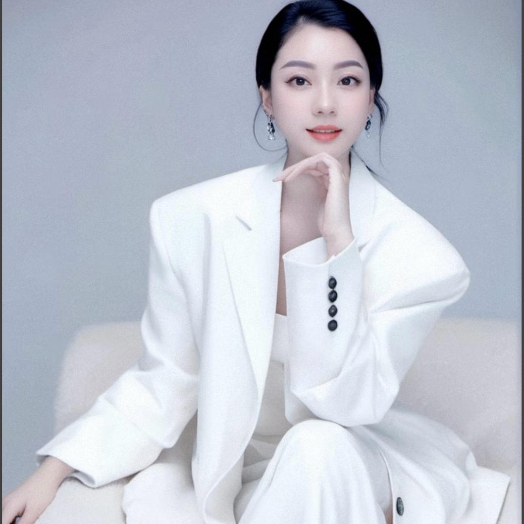 御颜丽姐