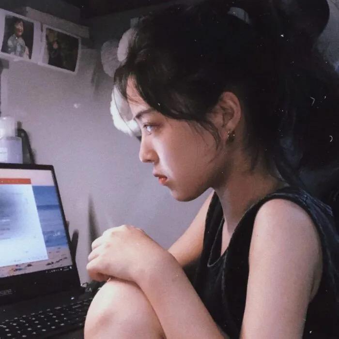 一颗葡萄桃🍑