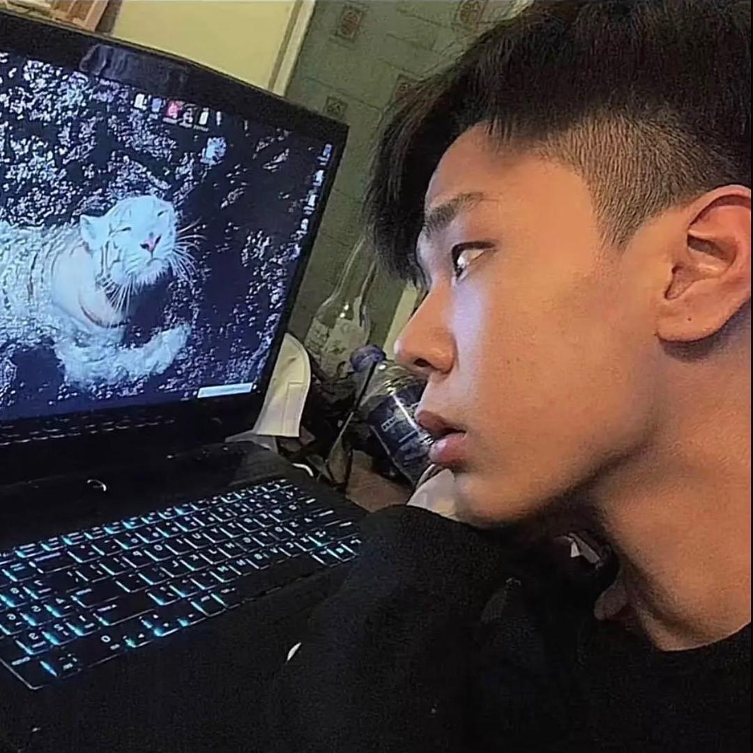 云不是云.