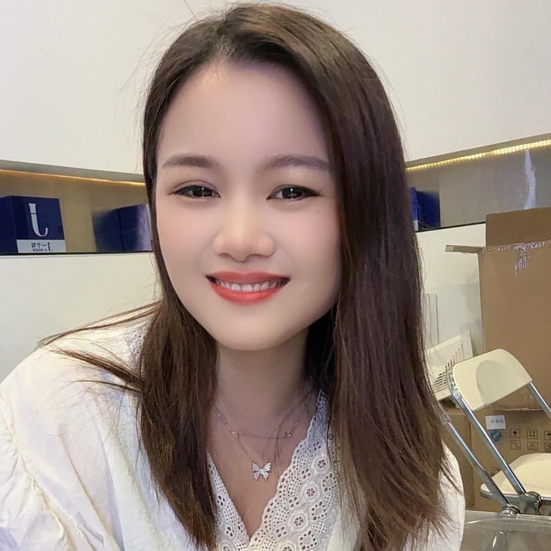 微 笑