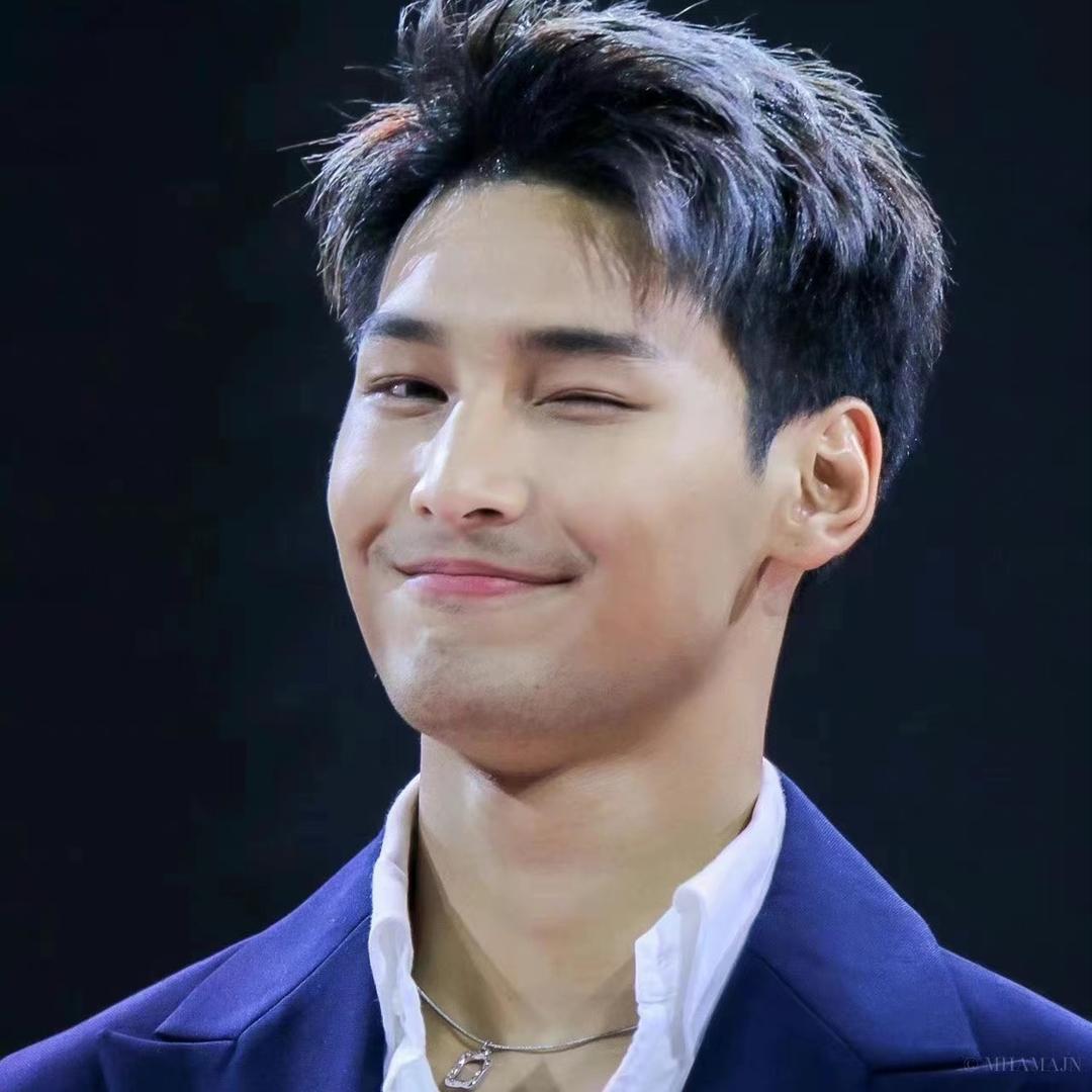 铁血战士托纳利