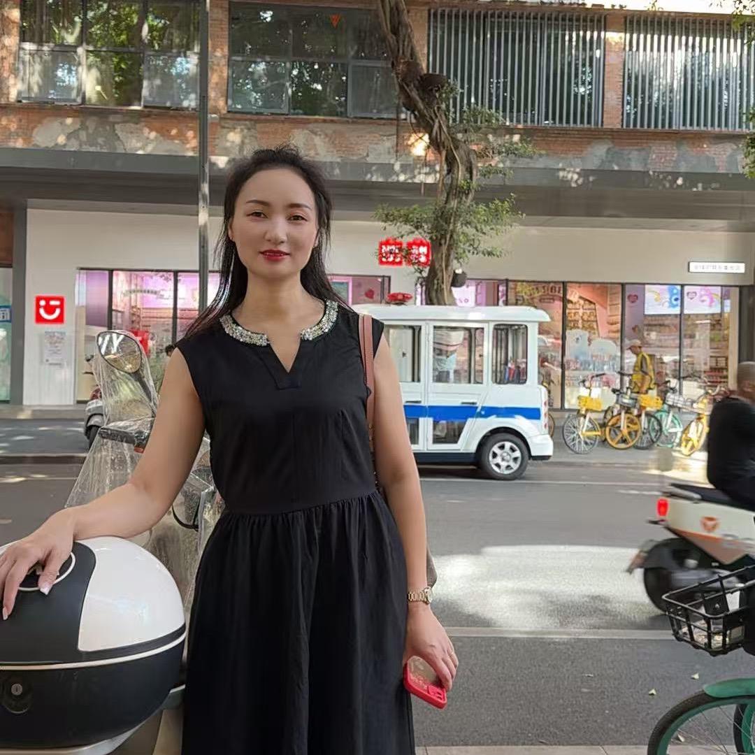 静娃子二手车中介